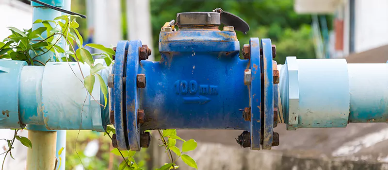 New Hot Water Mains Connection Services in East York, Toronto